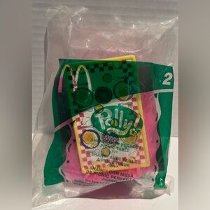 McDonald's 2004 Happy Meal Toys POLLY POCKET SHANI w/ PERFECT PICNIC TABLE #2